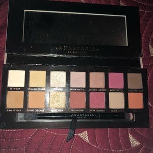 Make up palette